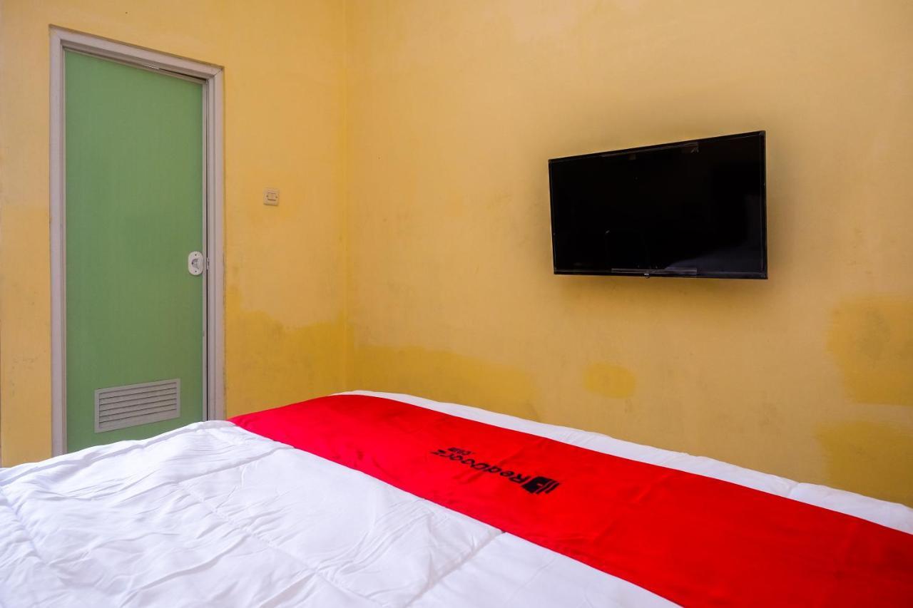 Reddoorz Syariah @ Griya Thamrin Manahan Solo المظهر الخارجي الصورة